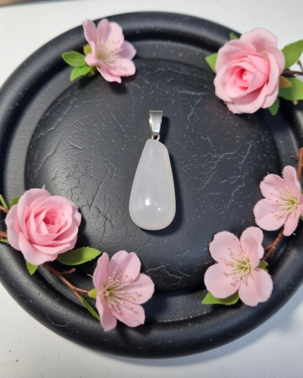 Rose quartz pendant