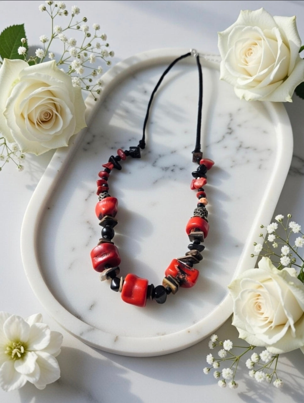 Coraline & Mother of Pearl necklace