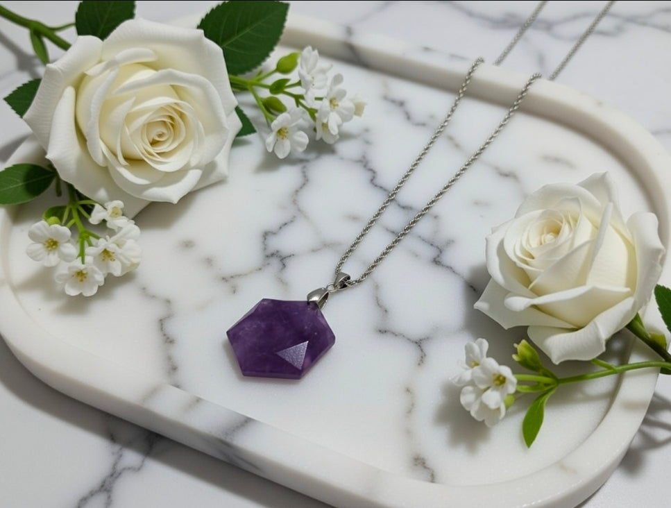 Necklace with Amethyst pendant
