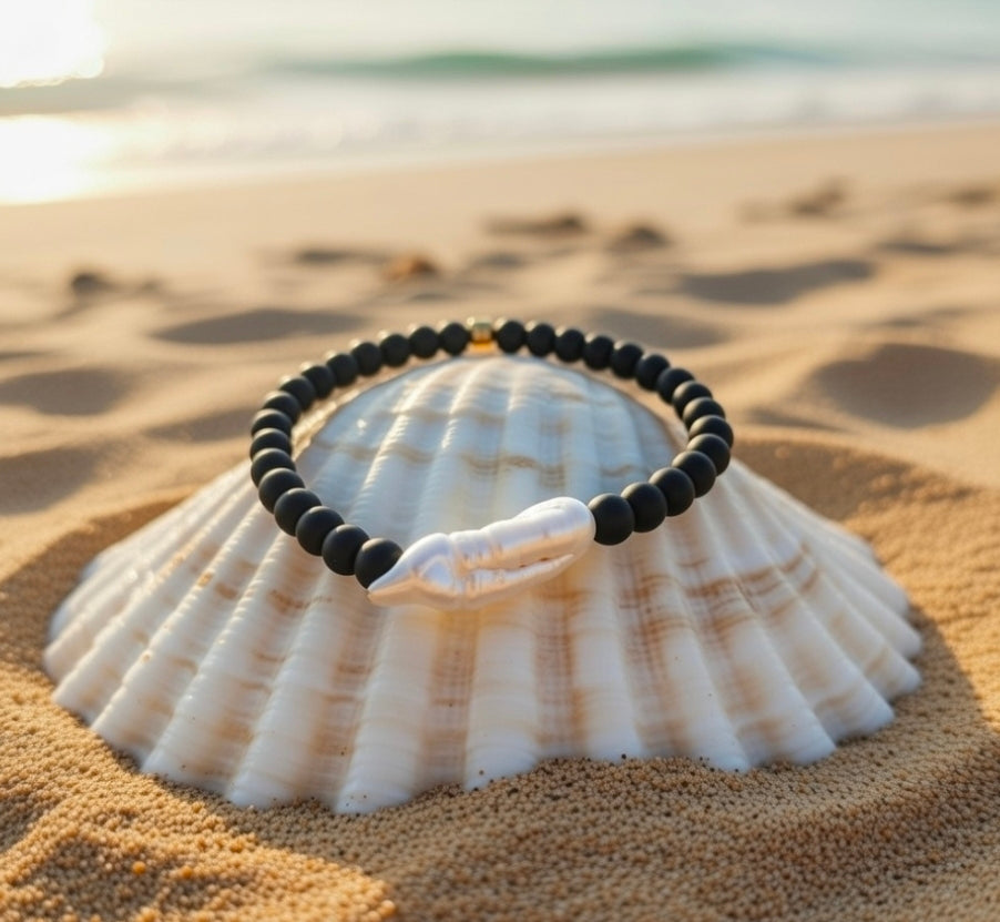 Shungite and Pearl bracelet