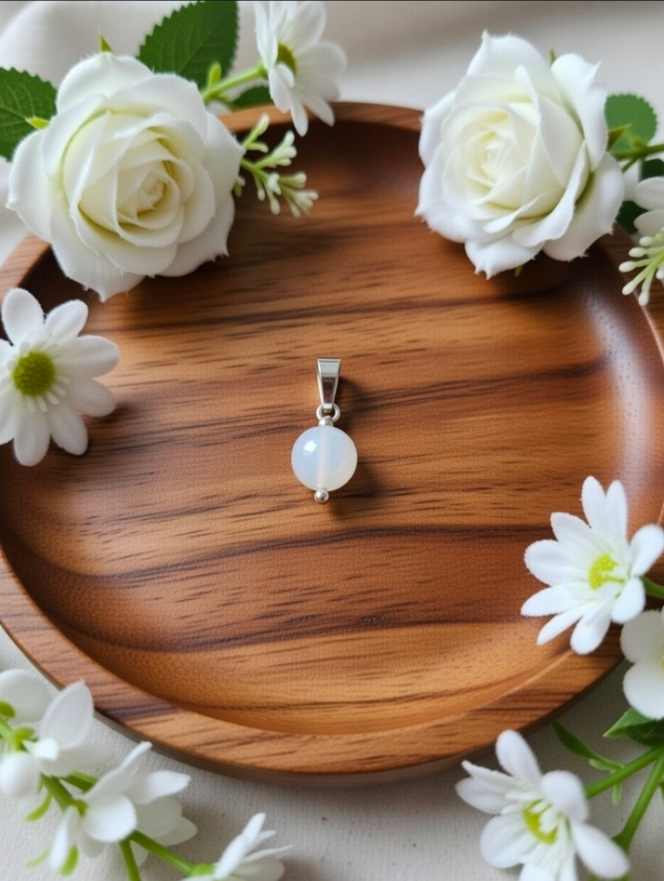 Aquamarine pendant
