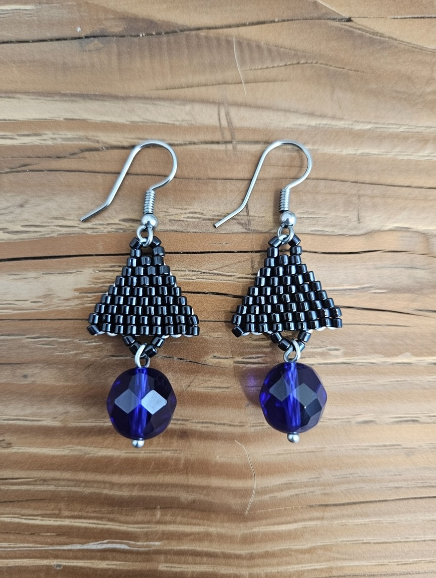 Earrings with Chrysoberyl