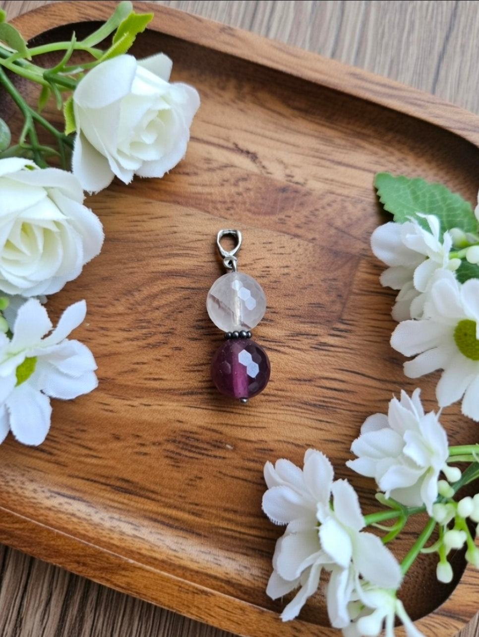 A Sakura-Agate & Agate pendant